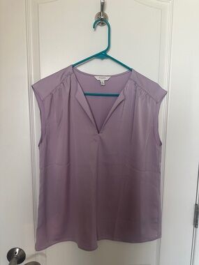 Banana Republic Factory Lavender Sleeveless V-Neck Tunic